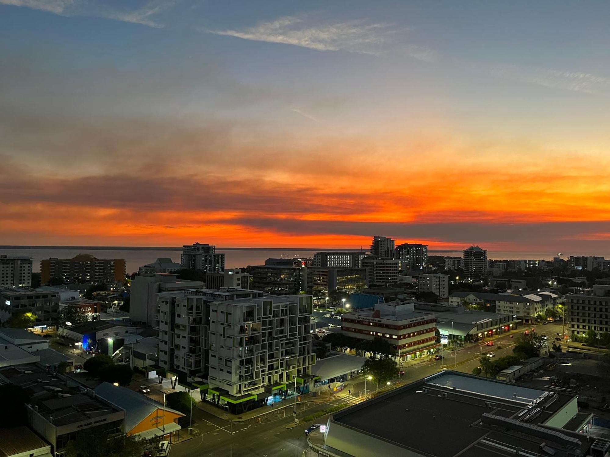 Darwin City Suites With Harbour View Exterior photo